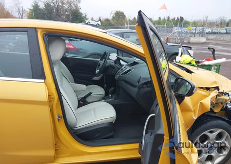 2013 Ford Fiesta Titanium from USA, damaged, VIN 3FADP4FJ7DM220376